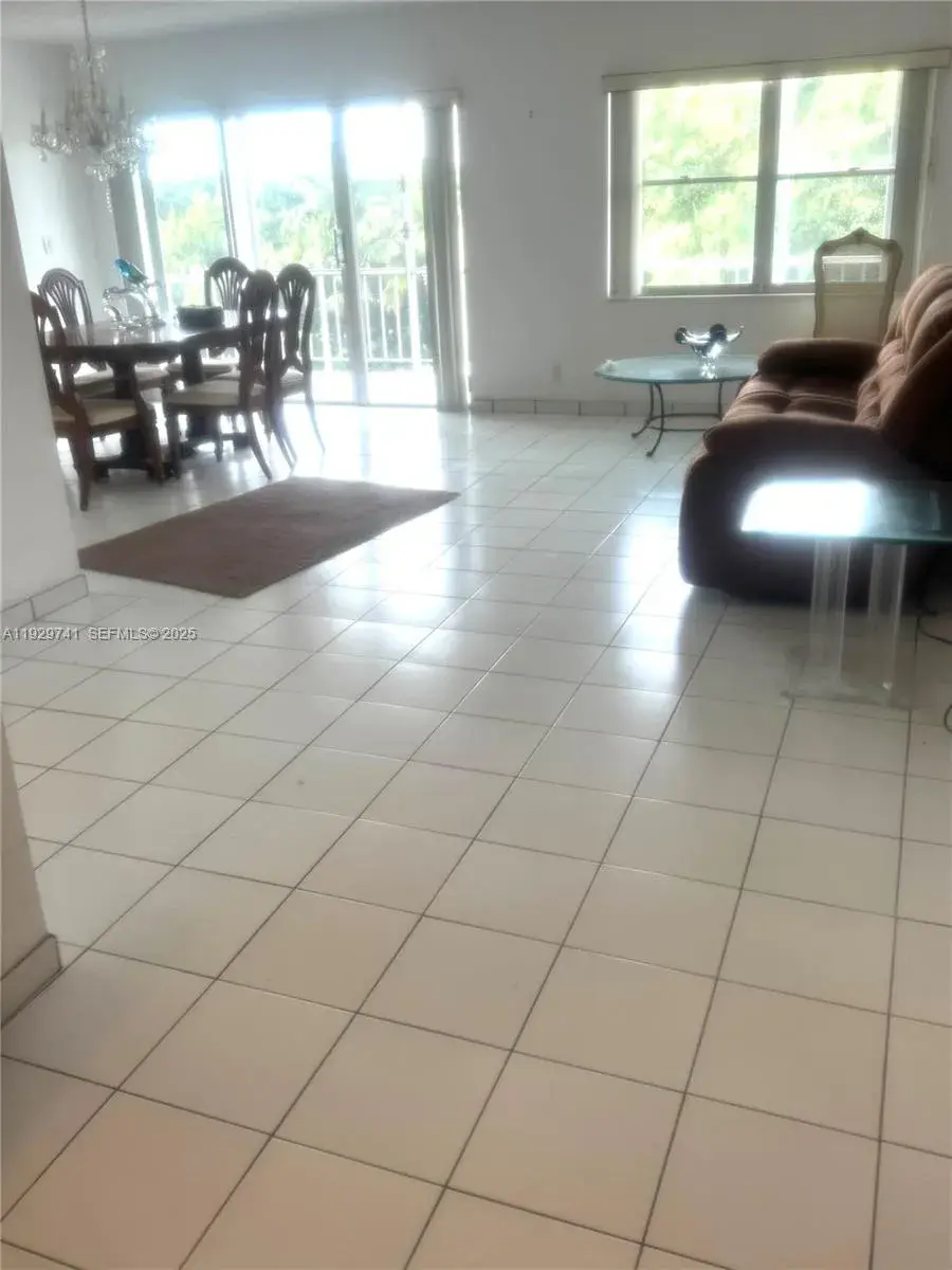 400 Diplomat Pkwy # 403, Hallandale Beach FL 33009