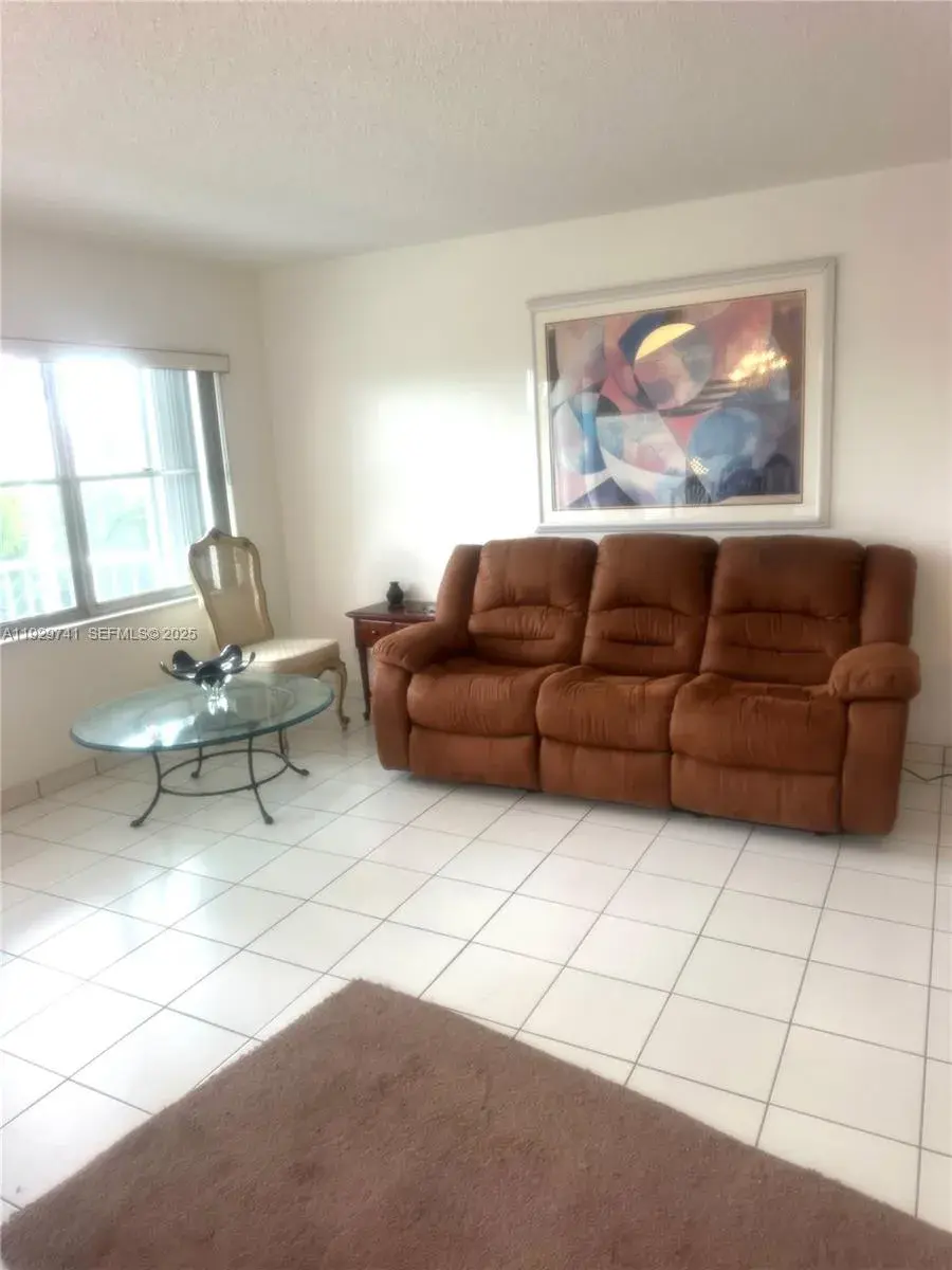 400 Diplomat Pkwy # 403, Hallandale Beach FL 33009