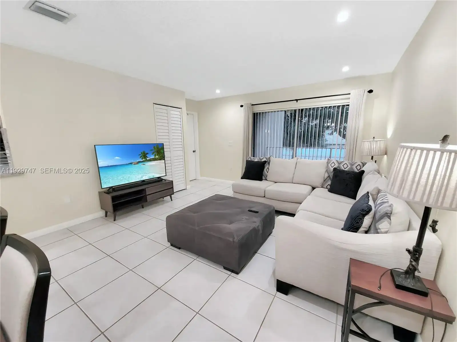 15701 SW 137th Ave # 202, Miami FL 33177 photo 2
