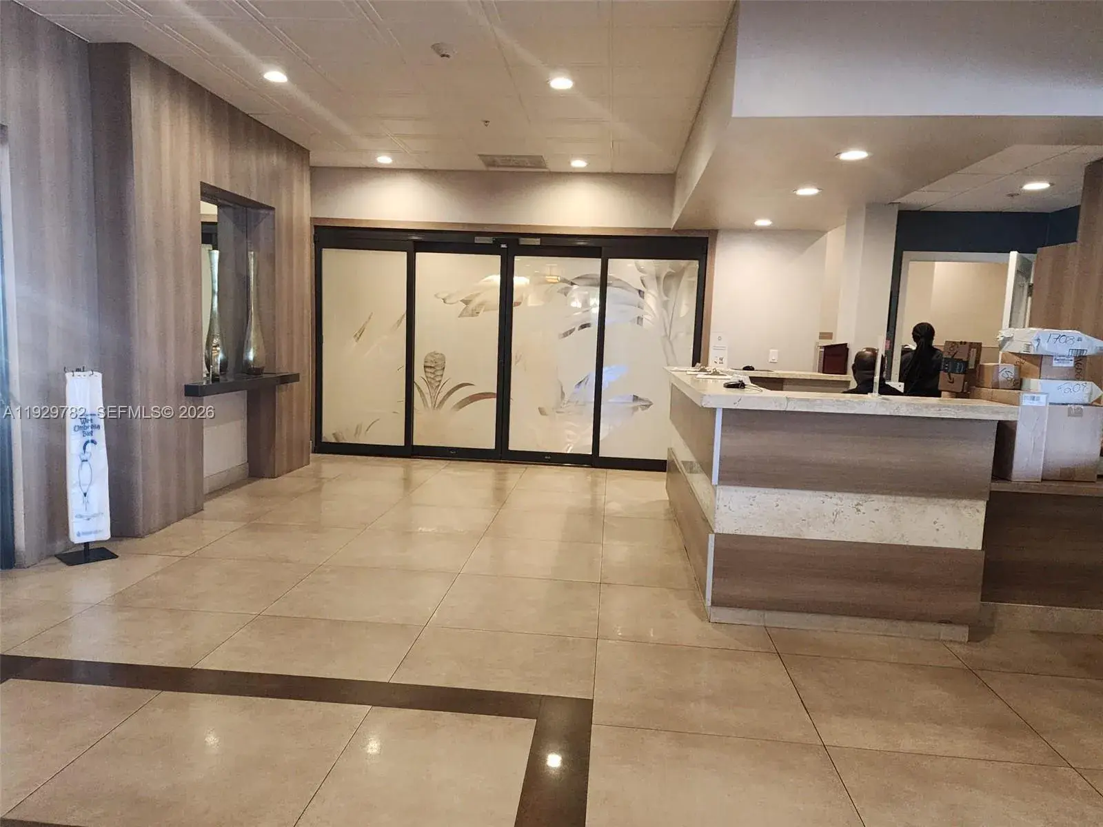 3701 N Country Club Dr # 2204, Aventura FL 33180