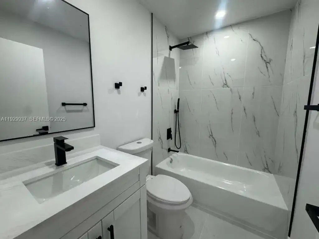 2425 SW 6th St # 16, Miami FL 33135 photo 5