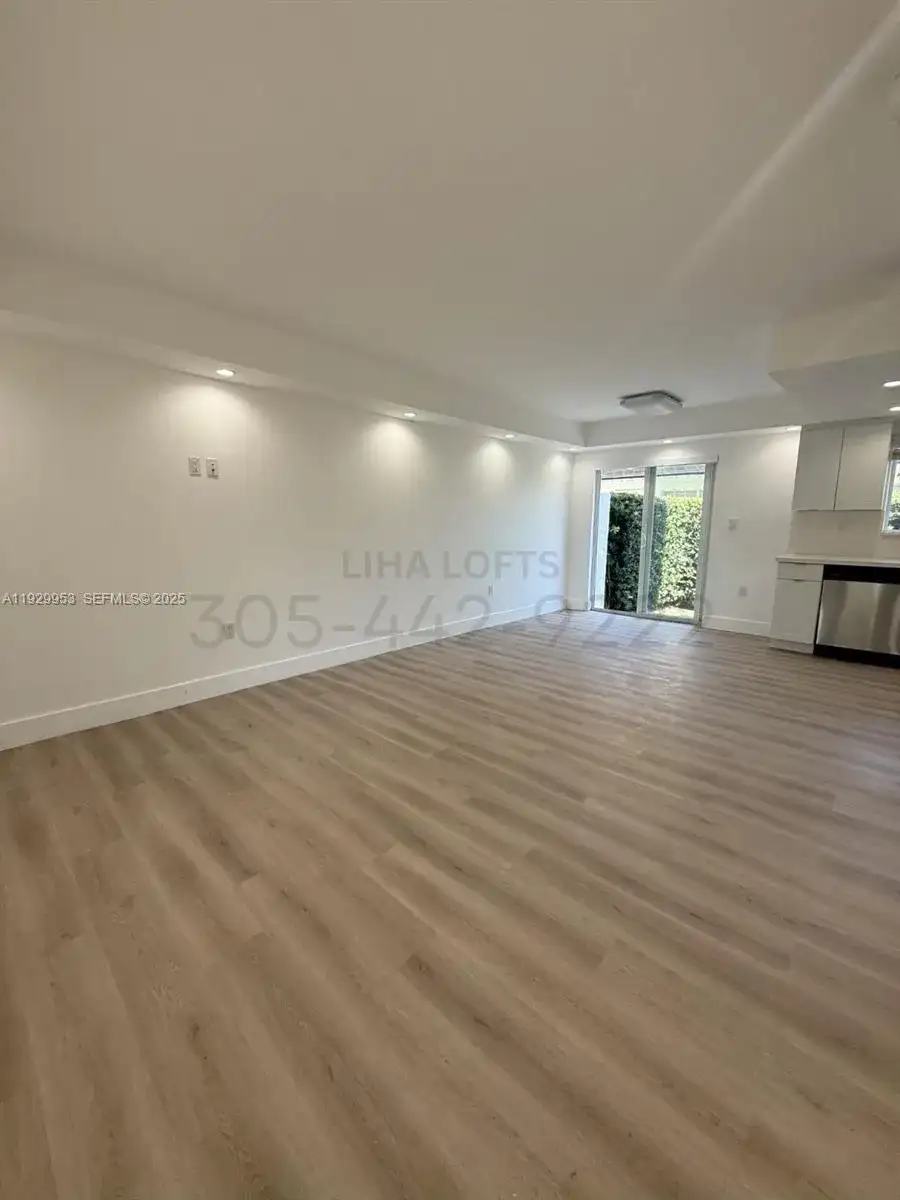 1328 NW 4th St # 2, Miami FL 33125 photo 4