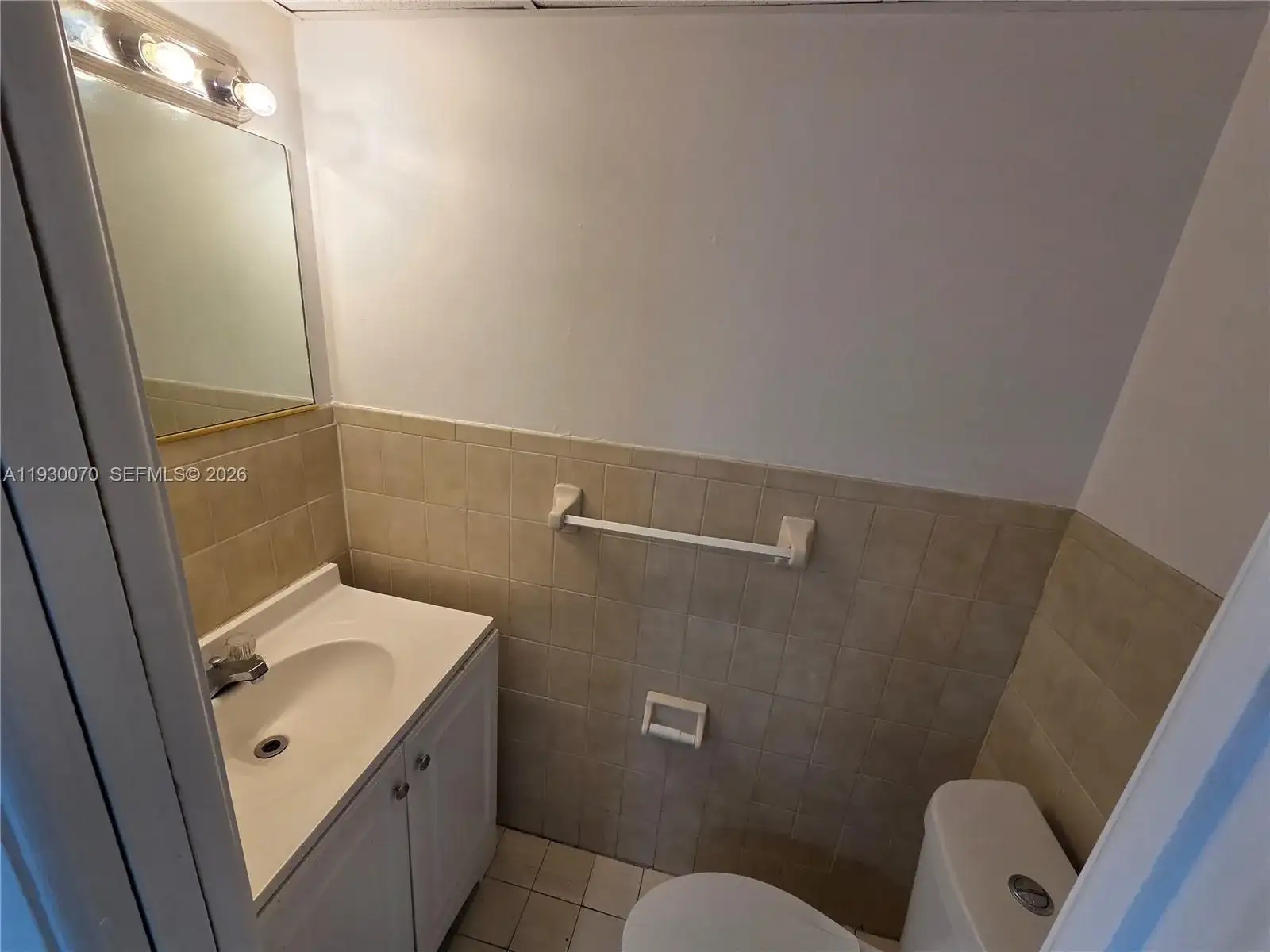 5 Olive Dr # 24, Hialeah FL 33010 photo 5