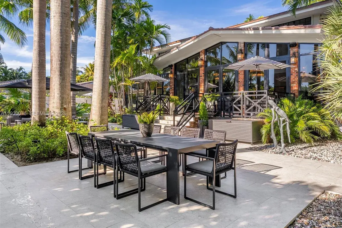 980 Belle Meade Island Dr, Miami FL 33138