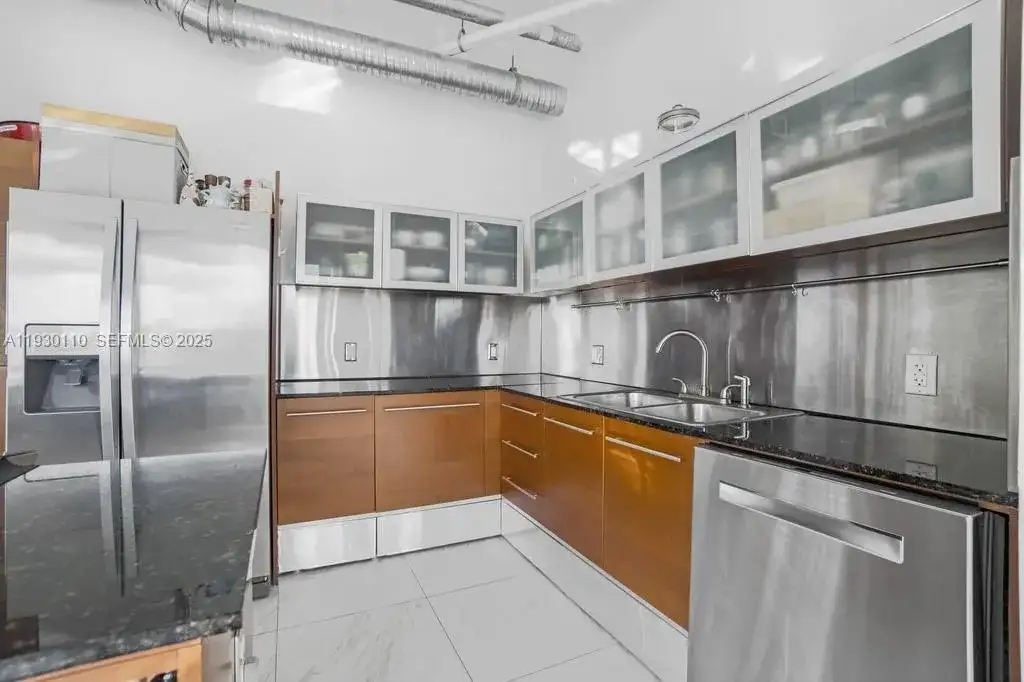 10 SW South River Dr # 608, Miami FL 33130 photo 4