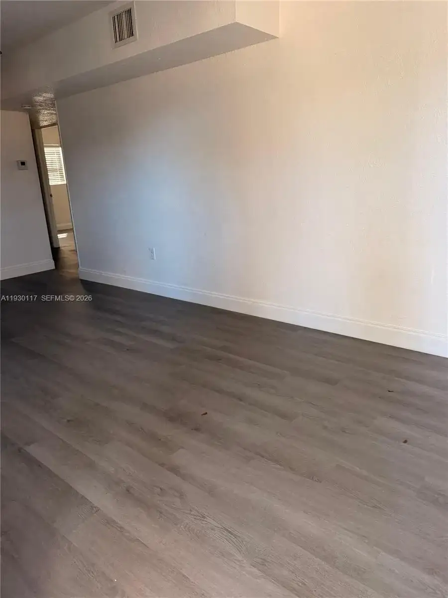 1123 NW 27th Ave # 1, Fort Lauderdale FL 33311 photo 5