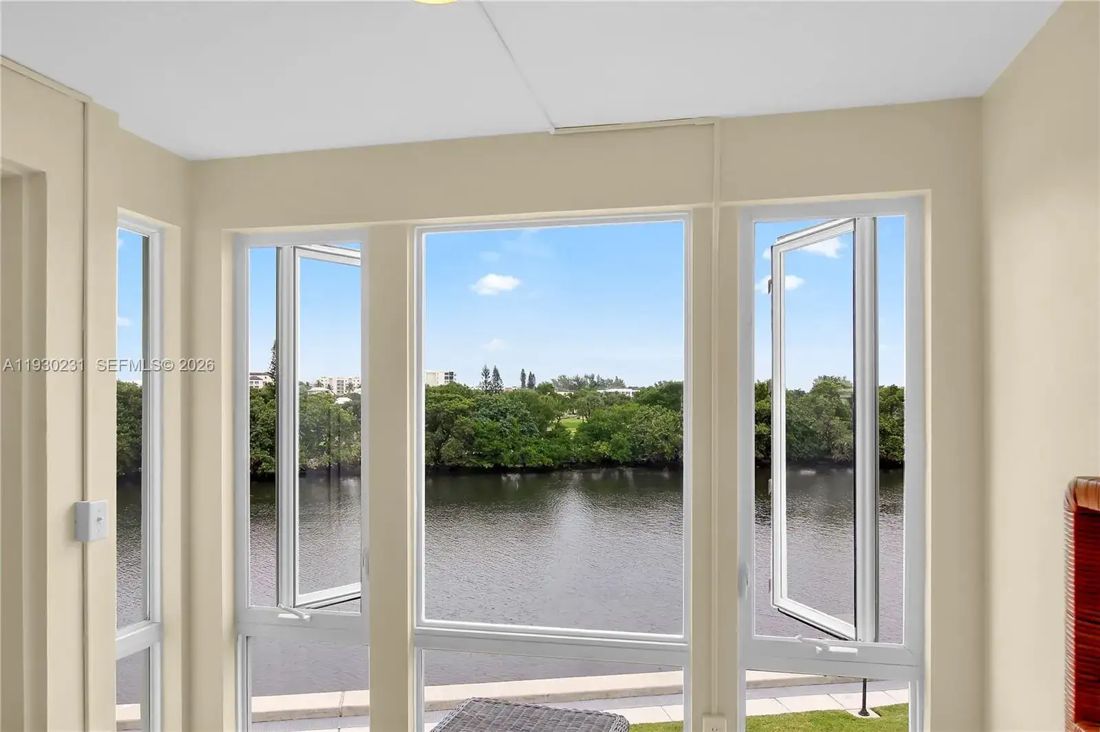 7 Colonial Club Drive # 302, Boynton Beach FL 33435