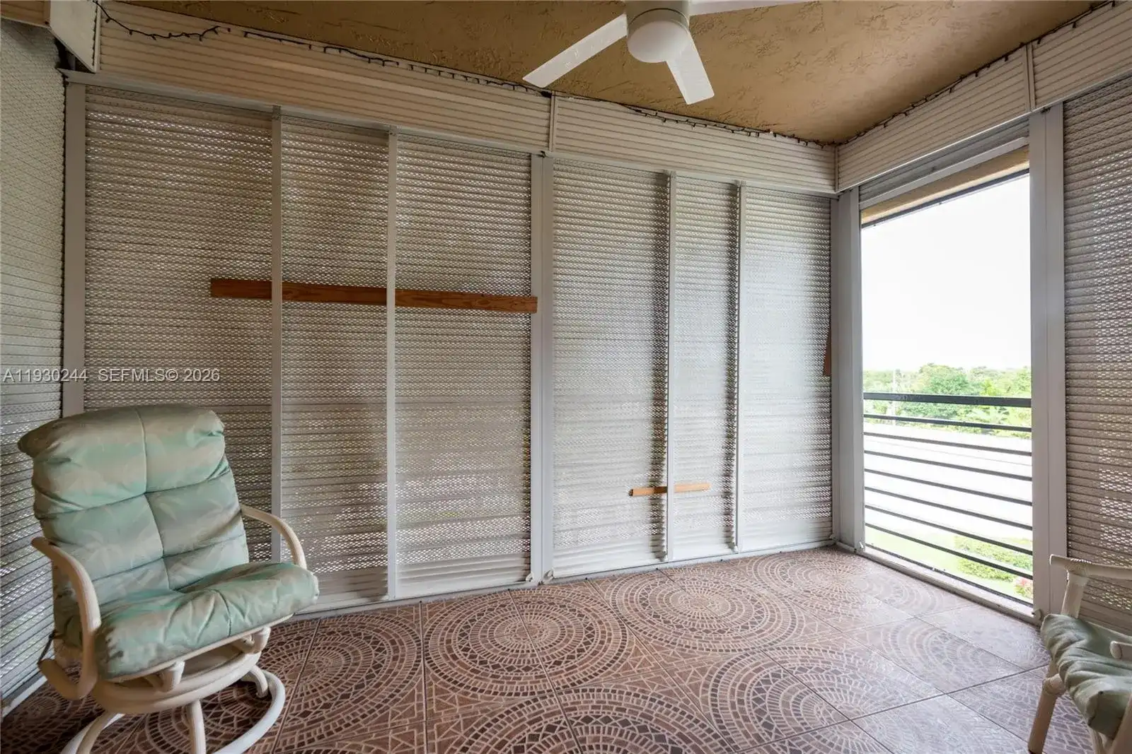 4940 E Sabal Palm Blvd # 414, Tamarac FL 33319 photo 2