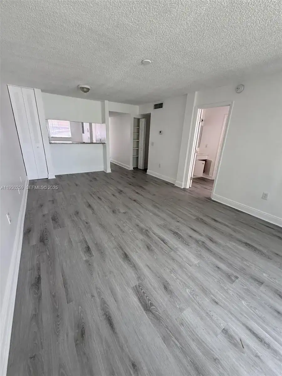 19729 SW 114th Ave # 251, Miami FL 33157 photo 3