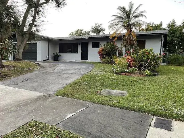 11412 SW 113th Pl, Miami FL 33176