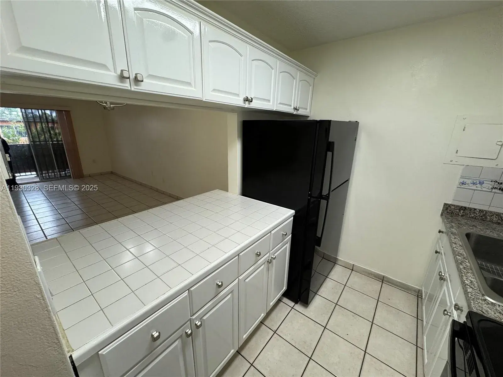 677 SW 9th Ave # 212, Miami FL 33130