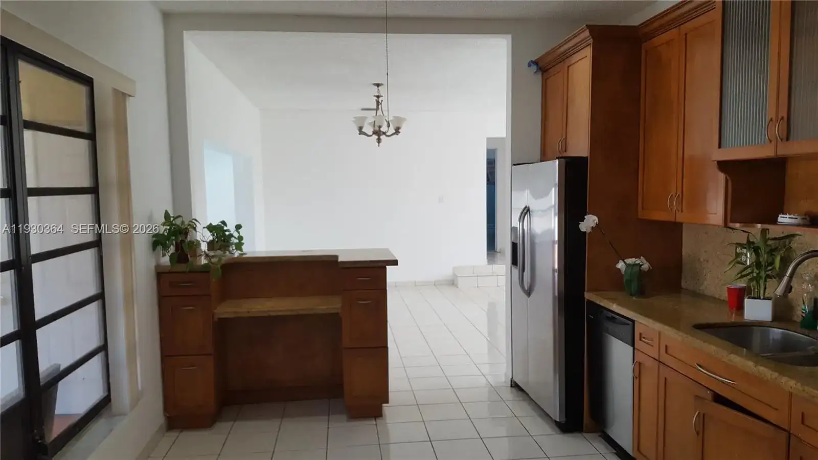 1121 NE 199th St, Miami FL 33179 photo 2