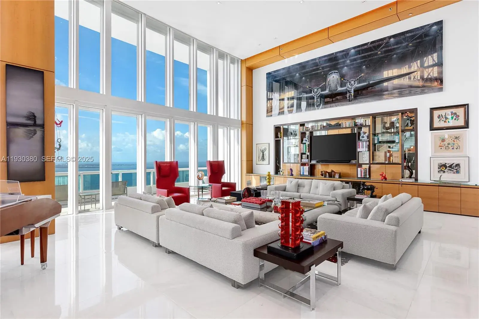 1643 Brickell Ave, Miami FL 33129