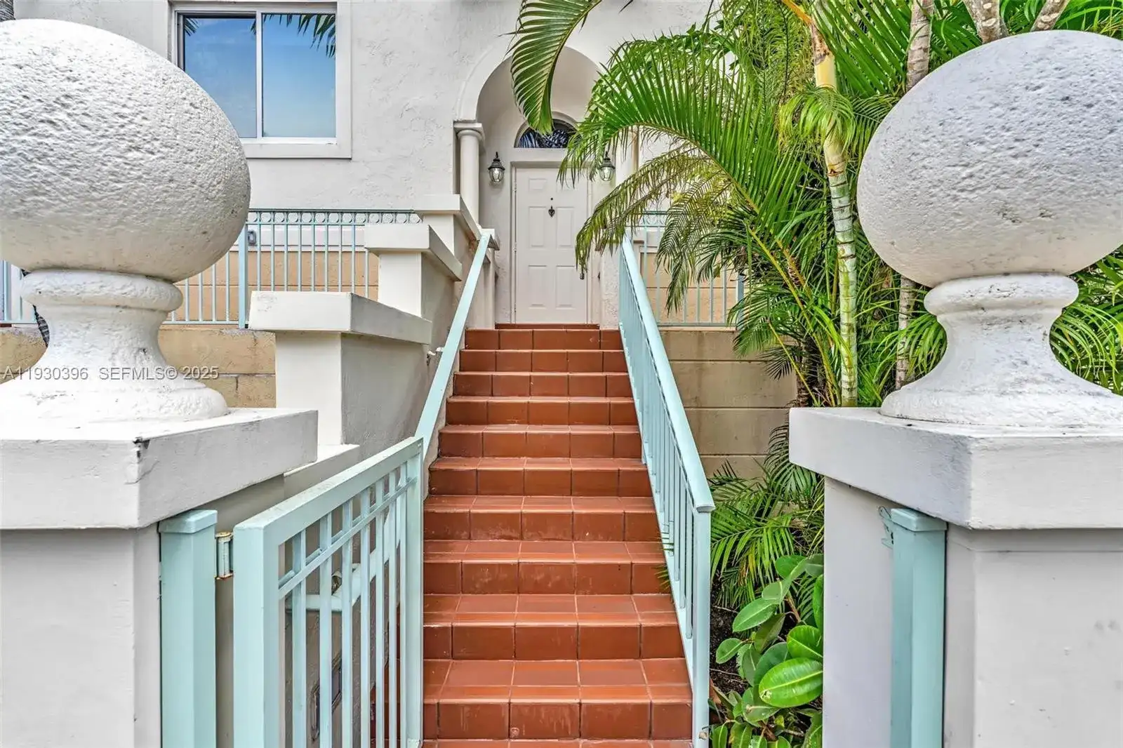 10065 Bay Harbor Ter, Bay Harbor Islands FL 33154 photo 3