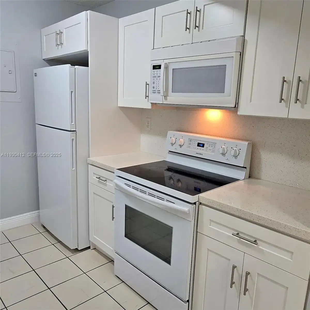 646 NW 114th Ave # 201, Sweetwater FL 33172 photo 2