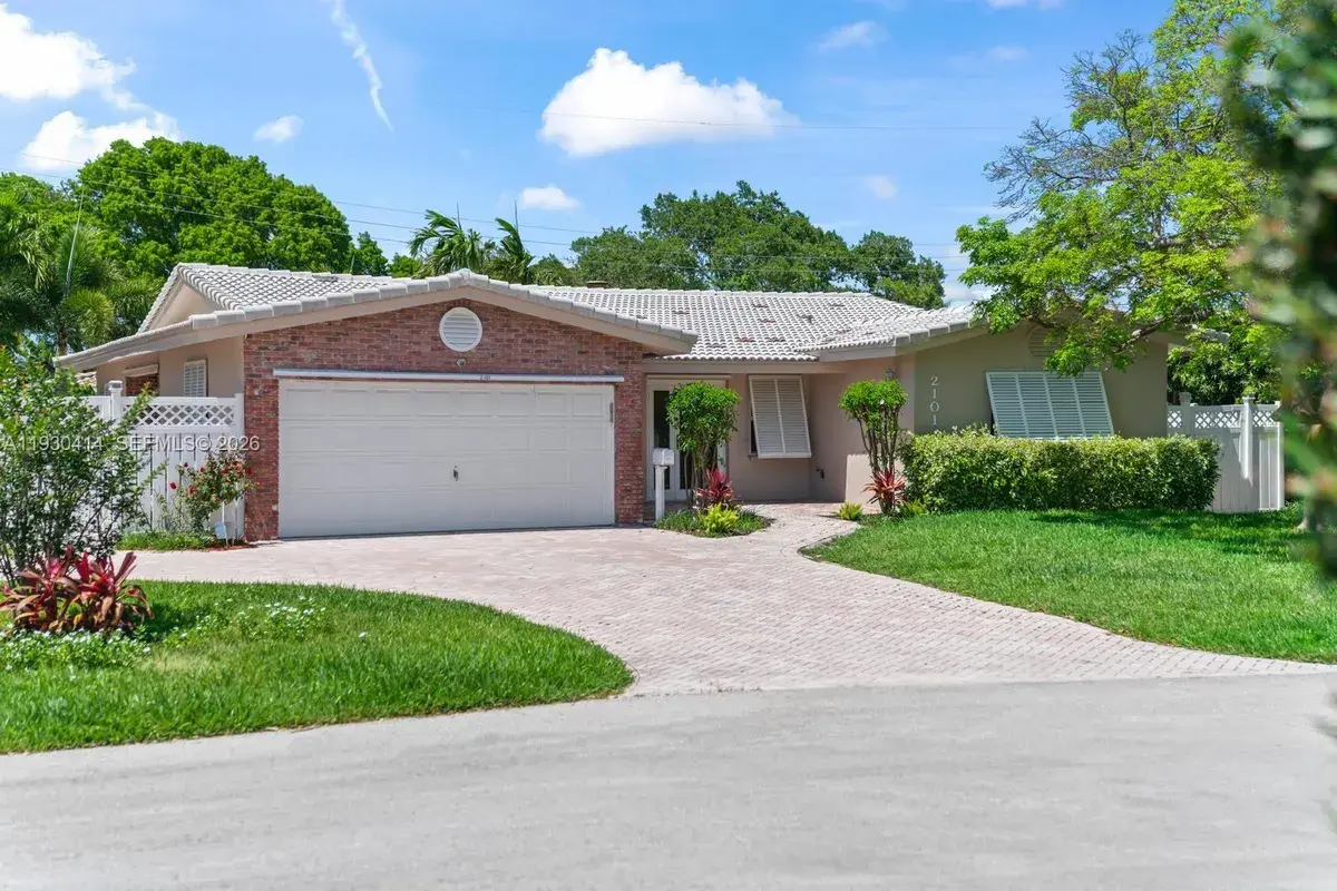 2101 NE 54th Ct, Fort Lauderdale FL 33308