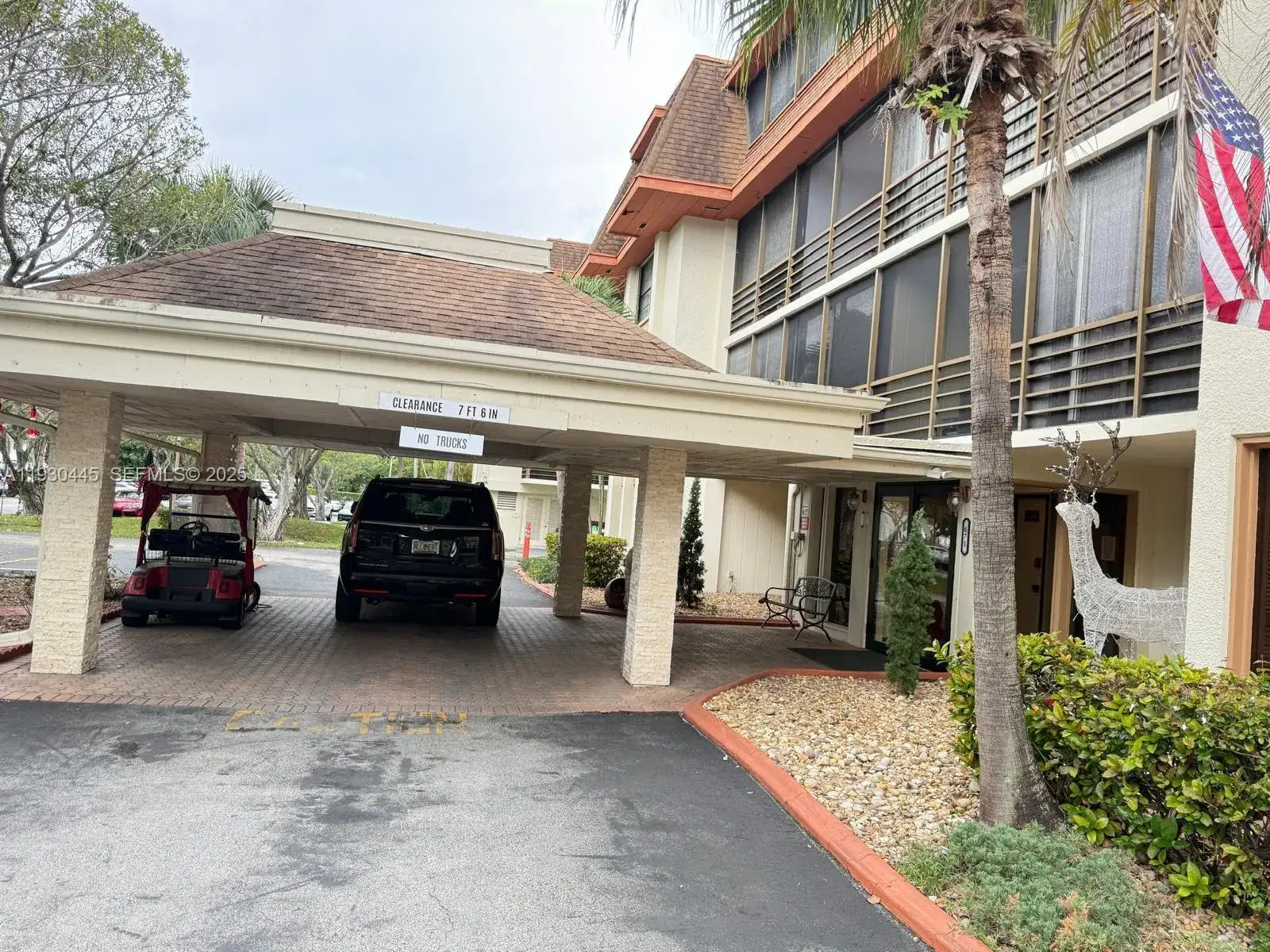 671 NE 195th St # 121E, Miami FL 33179 photo 3