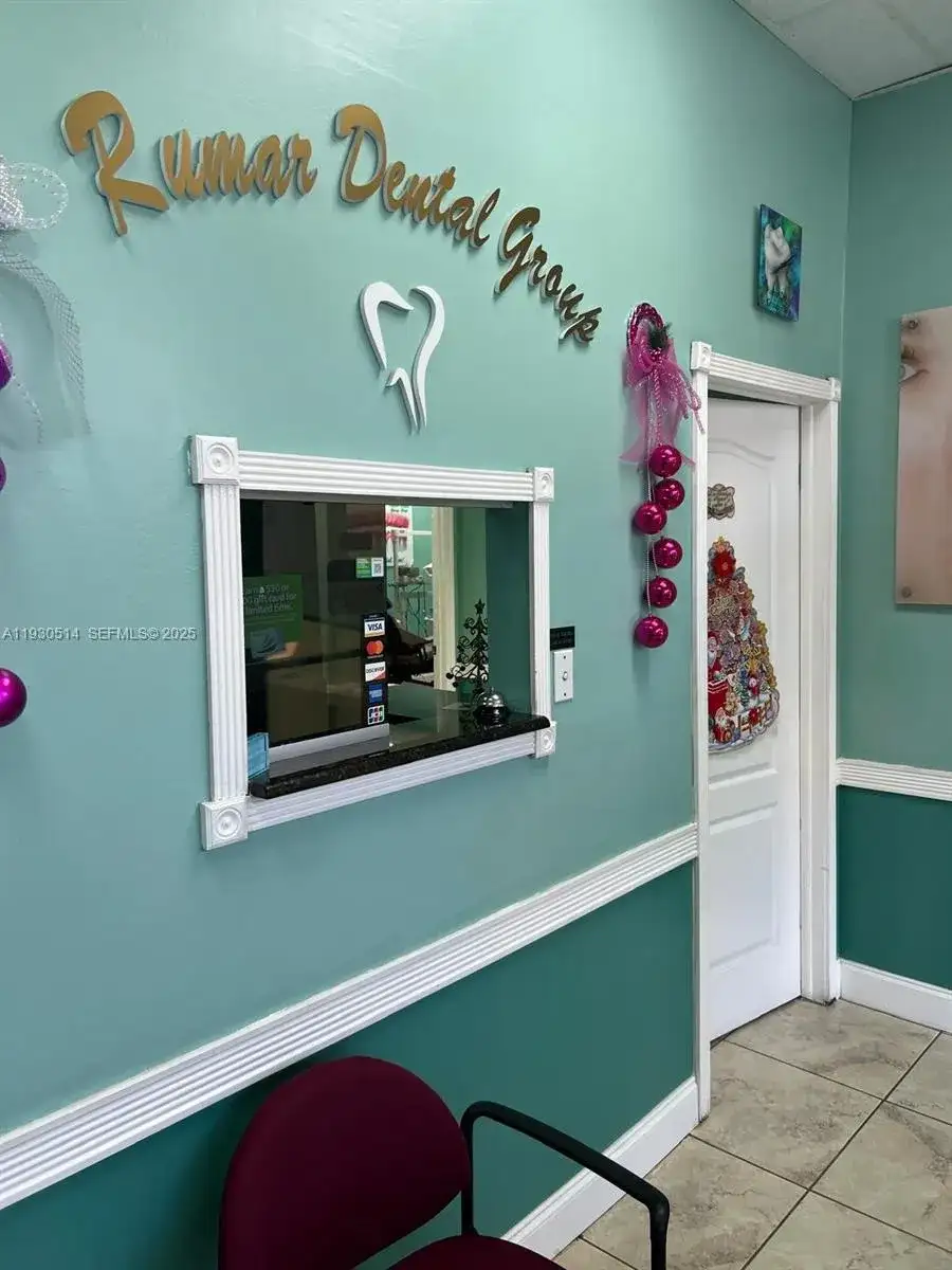 4750 NW 7 ST, Miami FL 33126 photo 4