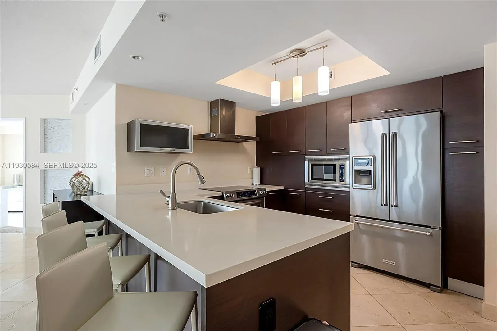 150 Sunny Isles Blvd # 1006, Sunny Isles Beach FL 33160