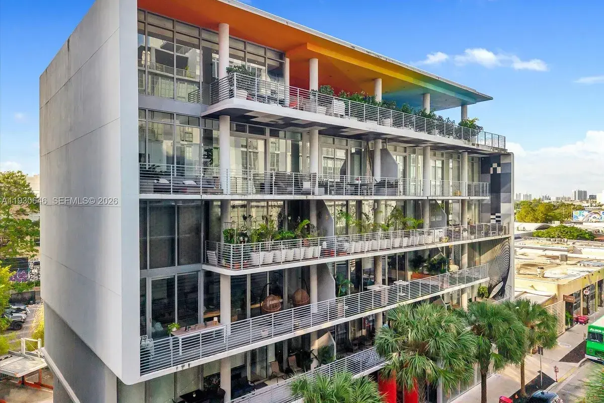 250 NW 24th St # 4A, Miami FL 33127