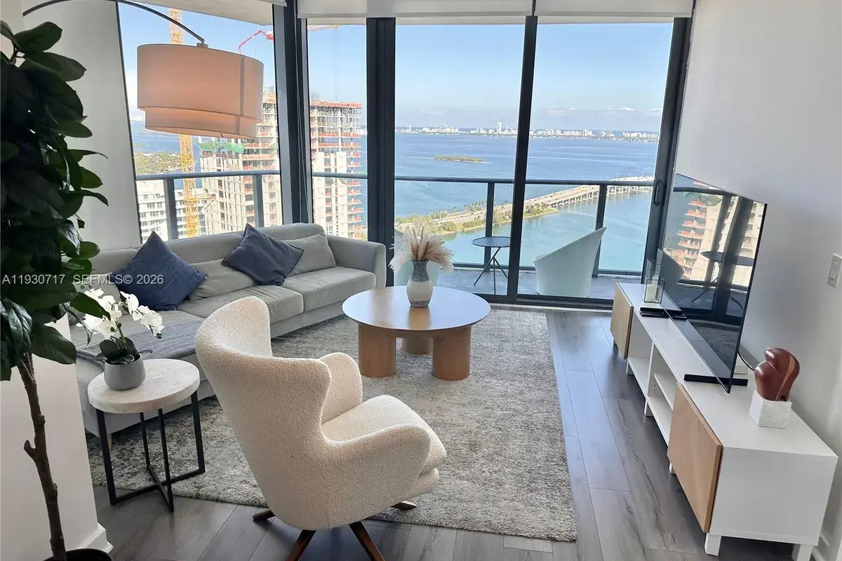 501 NE 31st St # 3601, Miami FL 33137