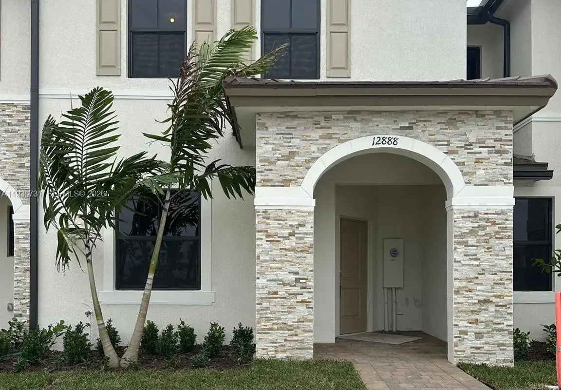 12888 SW 233rd Ter, Princeton., Unincorporated Dade County FL 33032
