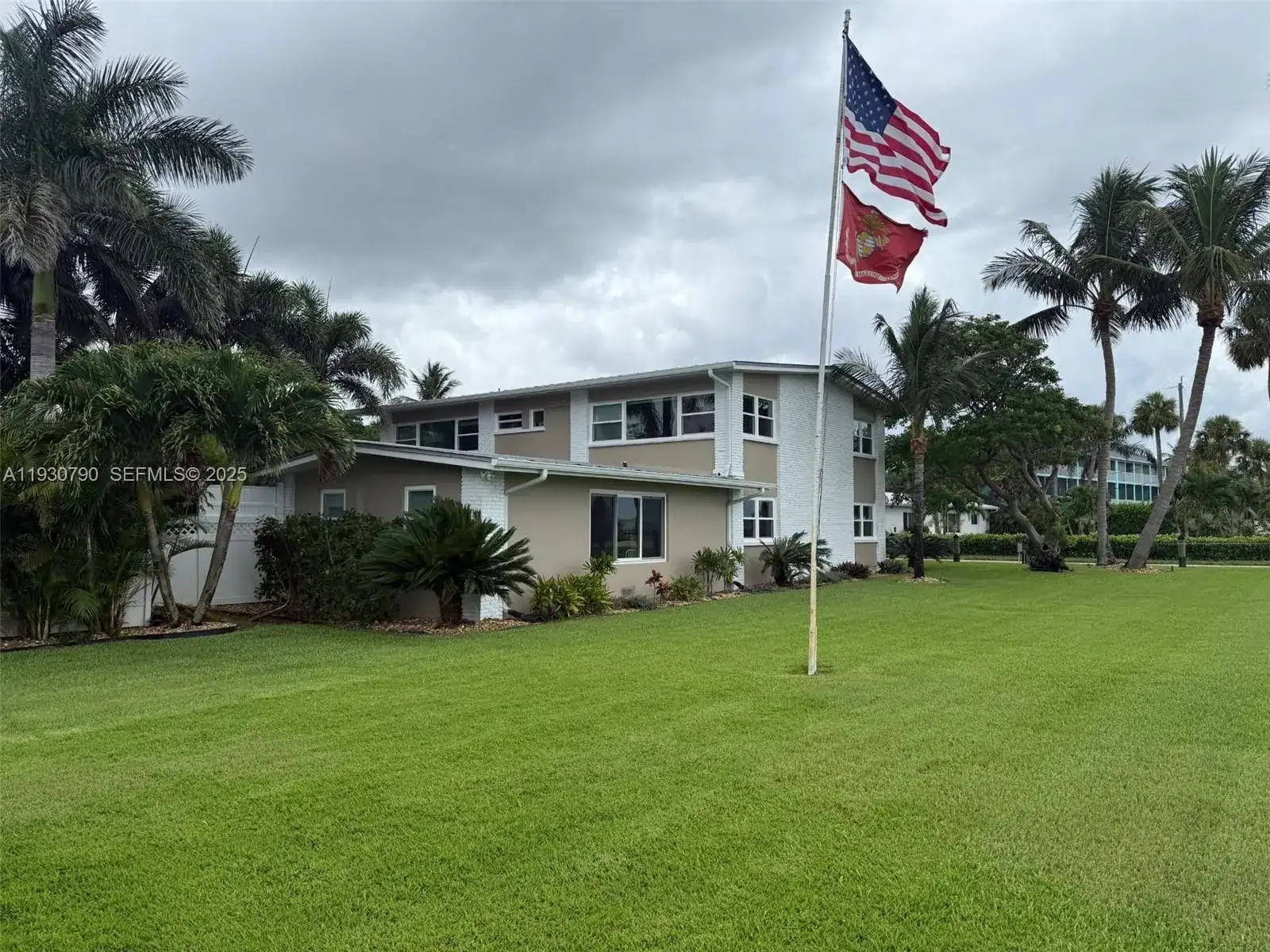 13549 S Indian River Dr, Jensen Beach FL 34957 photo 3