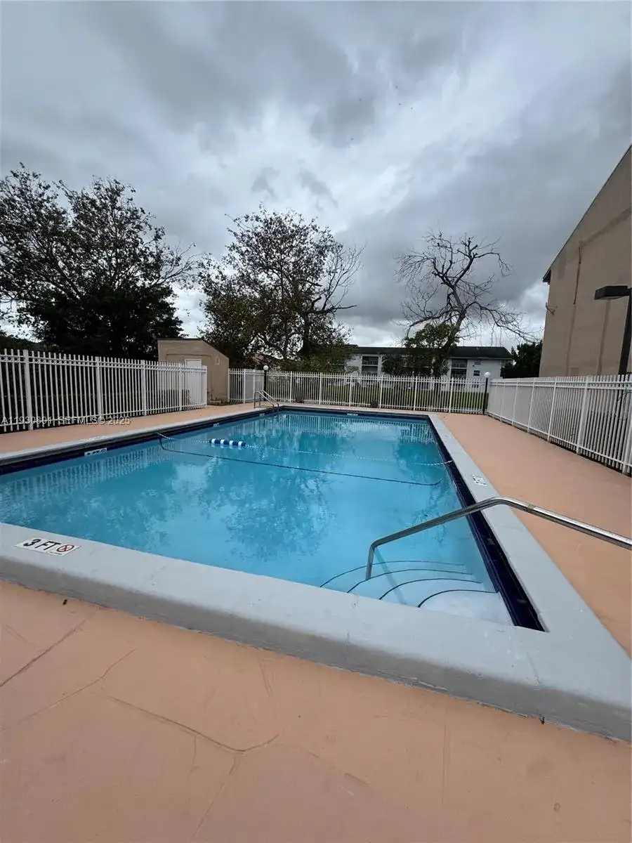 8420 SW 154th Cir Ct # 536, Miami FL 33193 photo 2