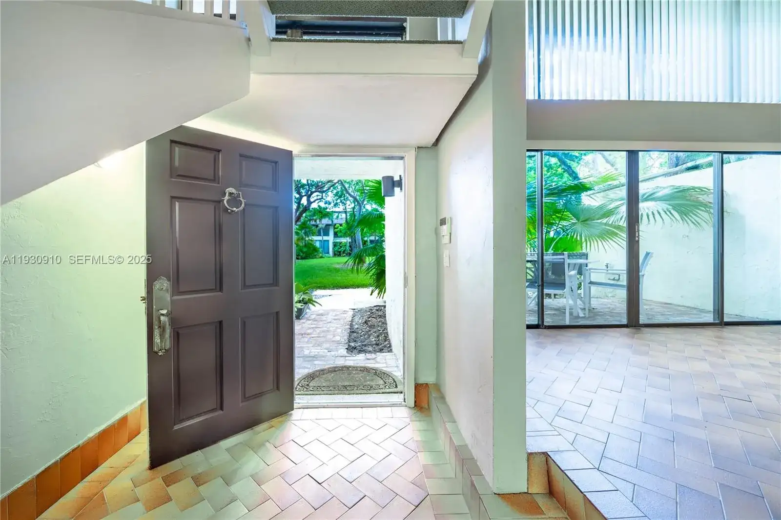 19212 NE 25th Ave # 283D, Miami FL 33180 photo 3