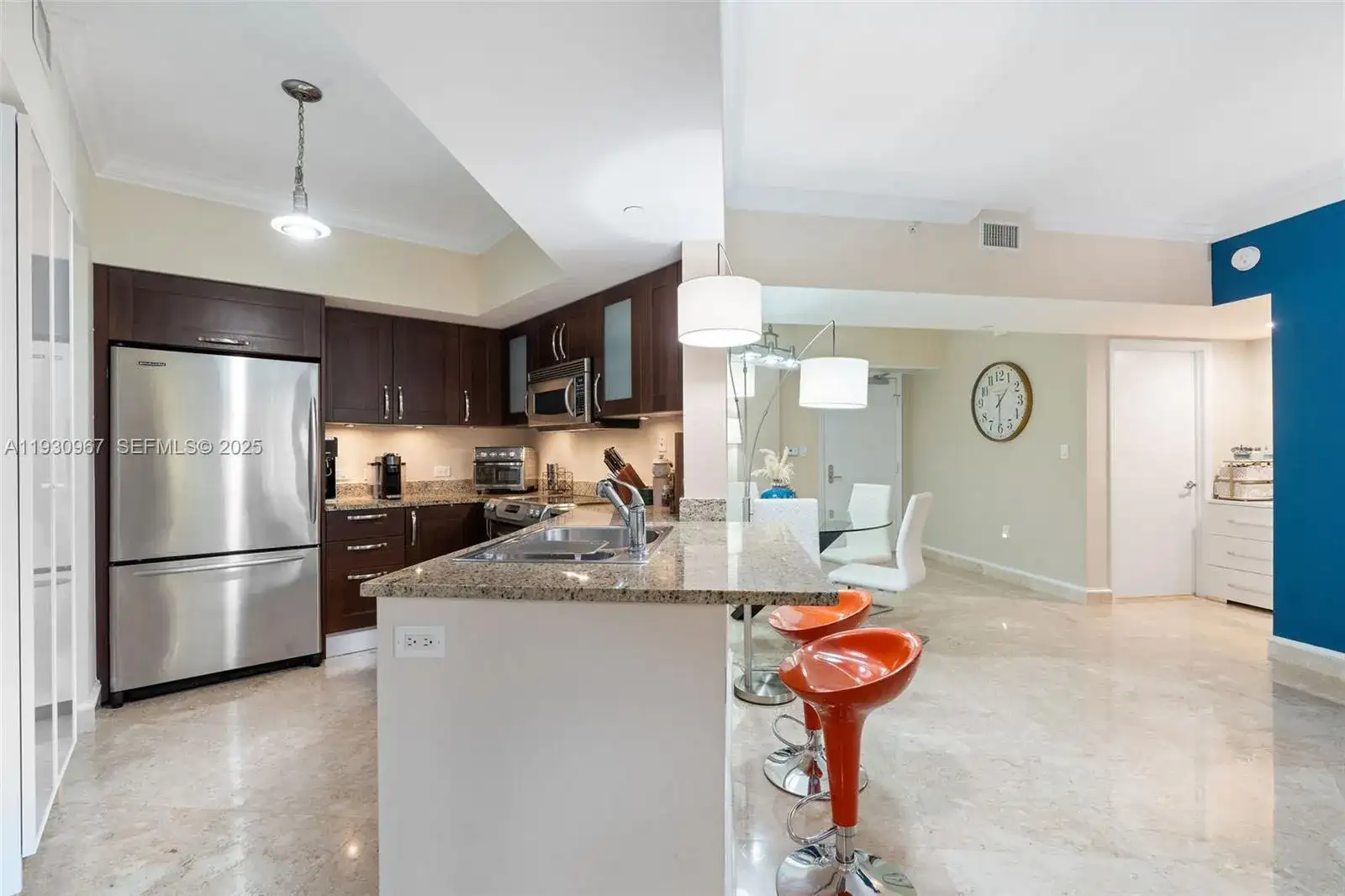 19900 E Country Club Dr # 616, Aventura FL 33180 photo 5