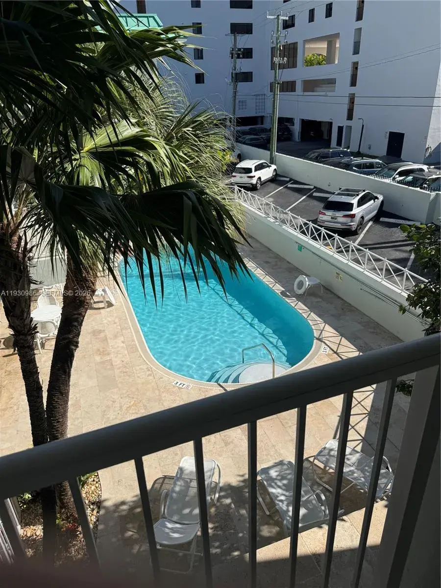 300 Sunrise Dr # 3H, Key Biscayne FL 33149