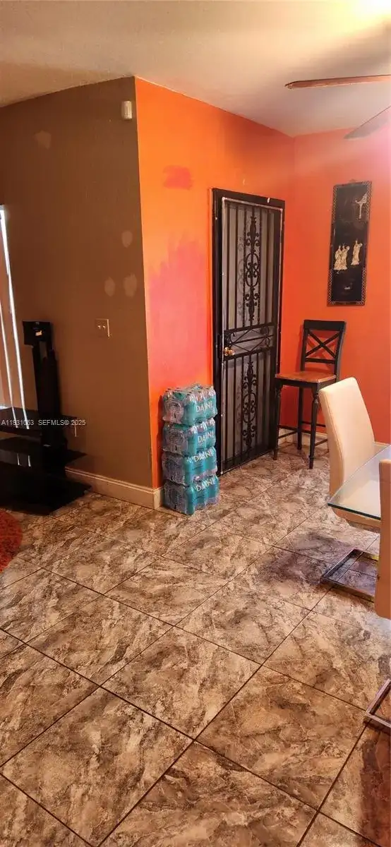 18963 SW 113th Ct, Miami FL 33157 photo 4