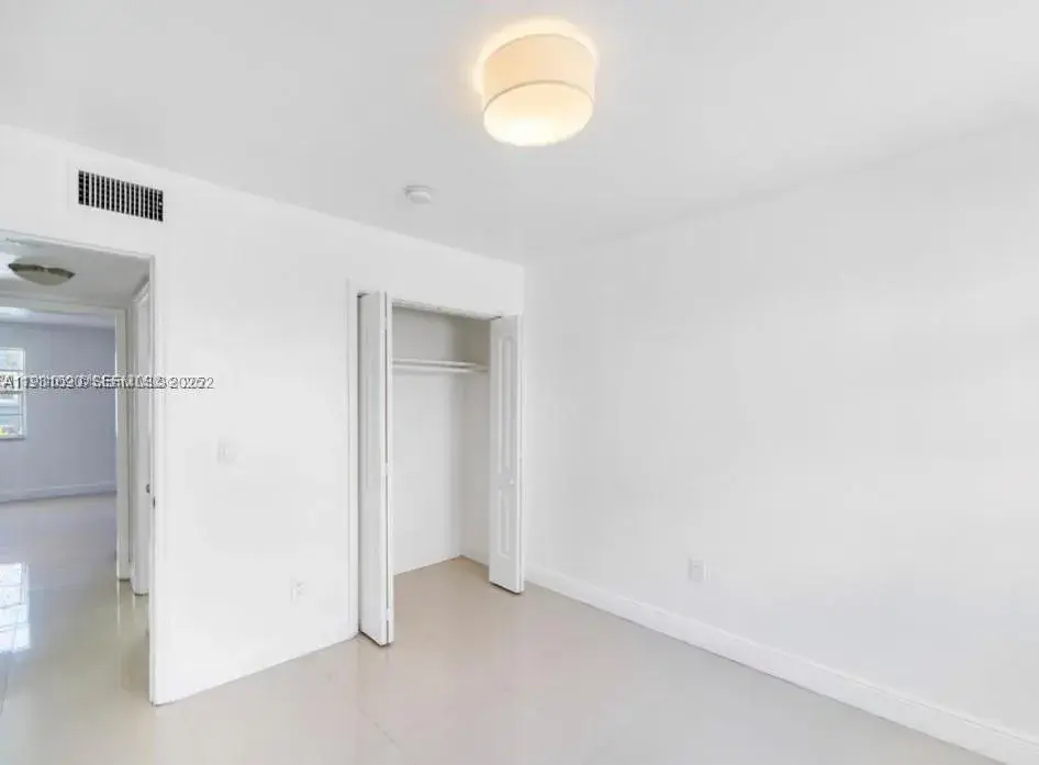552 NE 61st St # 4, Miami FL 33137