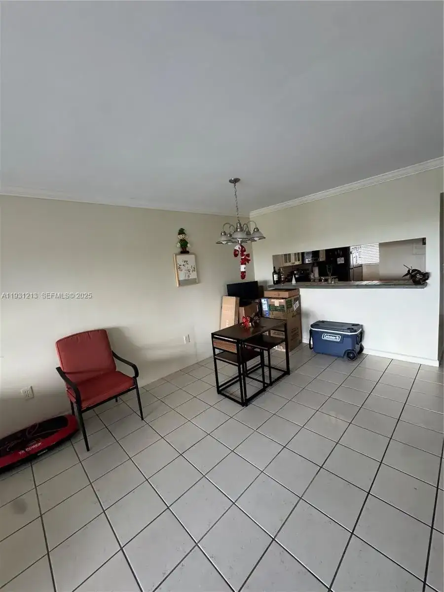 10155 NW 9th St Cir # 401, Miami FL 33172 photo 4