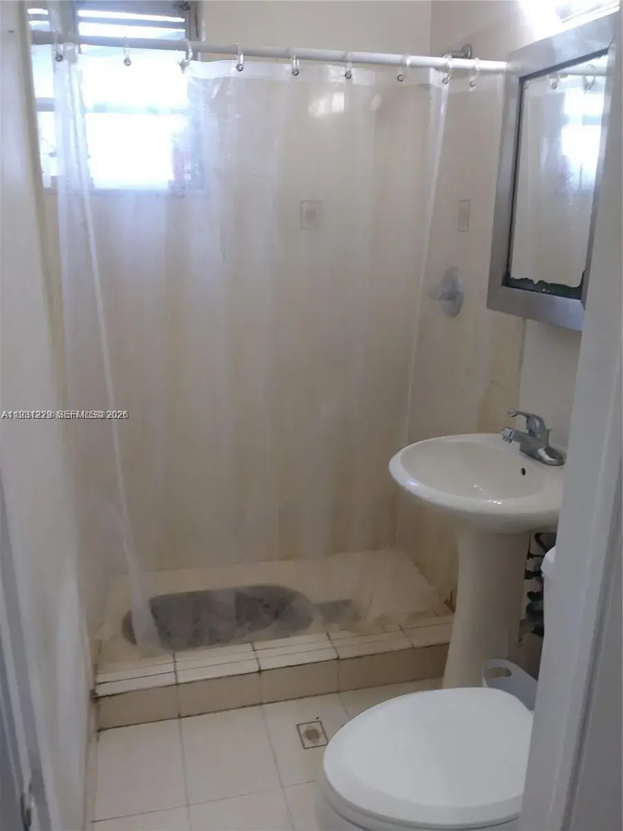 0 Thomas St # 1, Hollywood FL 33021