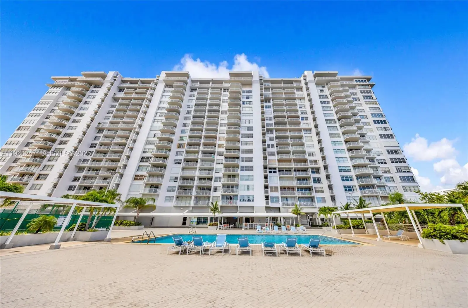 18081 Biscayne Blvd # 1401, Aventura FL 33160