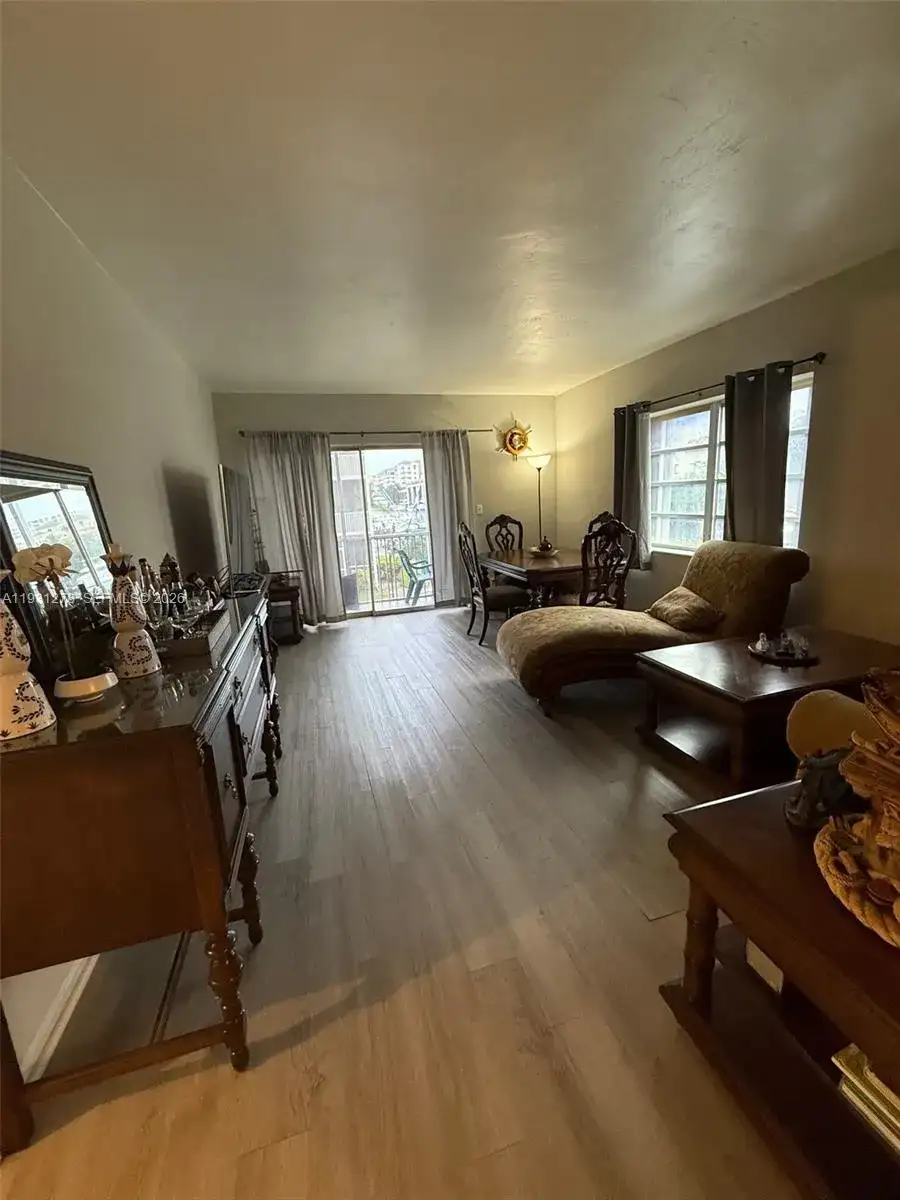1510 SE 15th St # 210, Fort Lauderdale FL 33316 photo 3