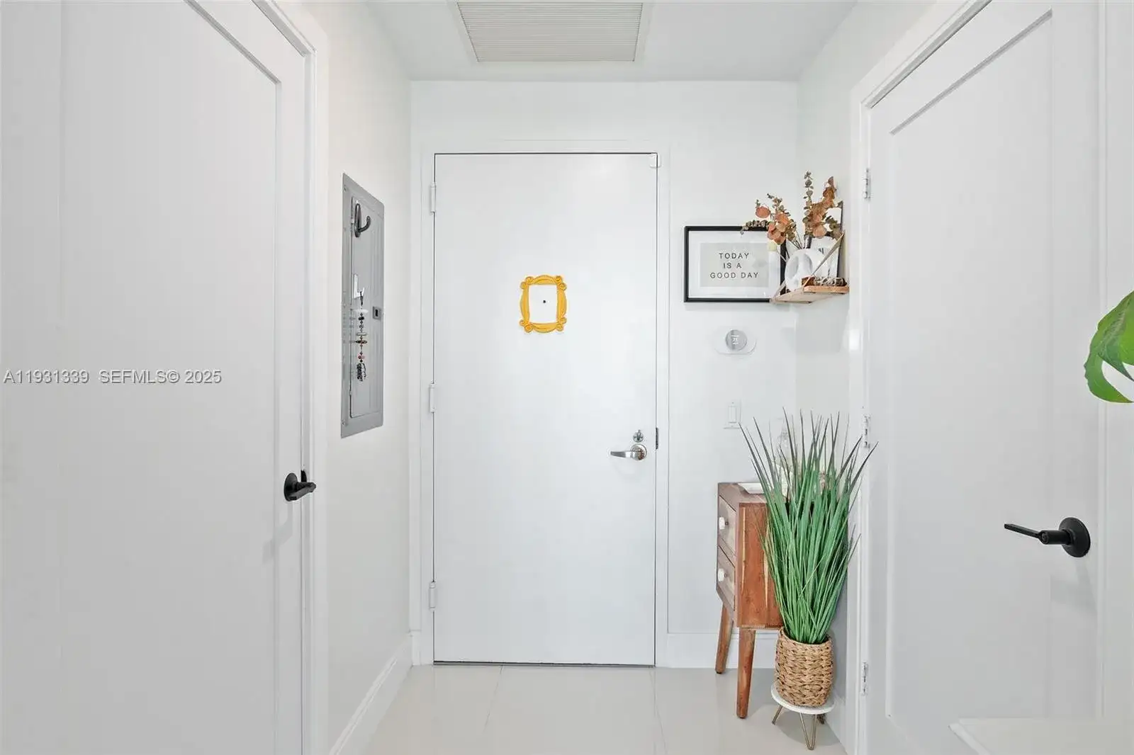 60 SW 13th St # 3603, Miami FL 33130 photo 4