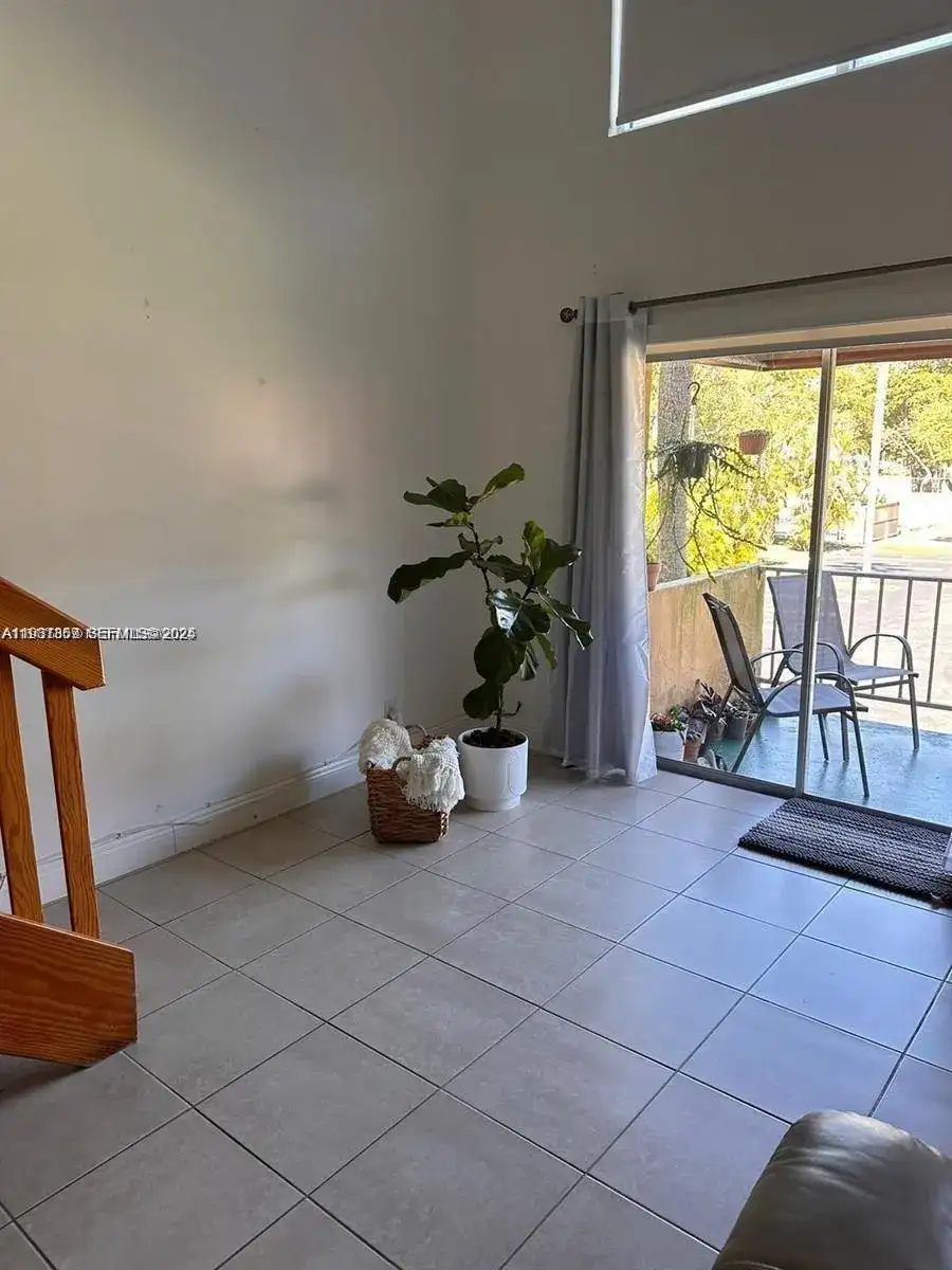 18101 NW 68th Ave # C202, Hialeah FL 33015 photo 5