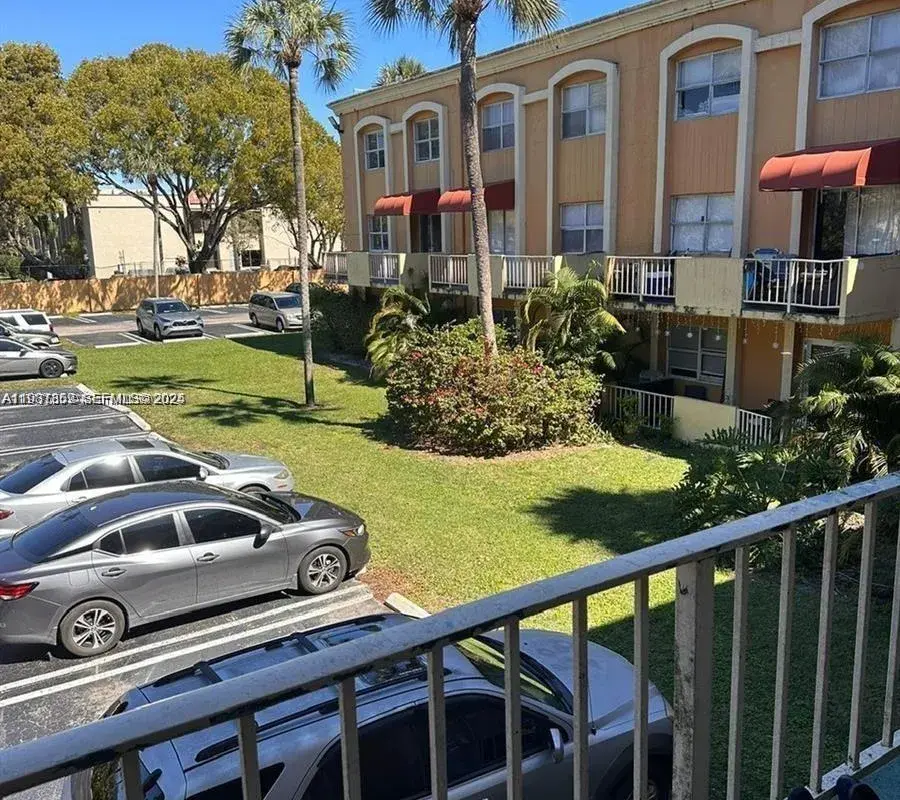 18101 NW 68th Ave # C202, Hialeah FL 33015