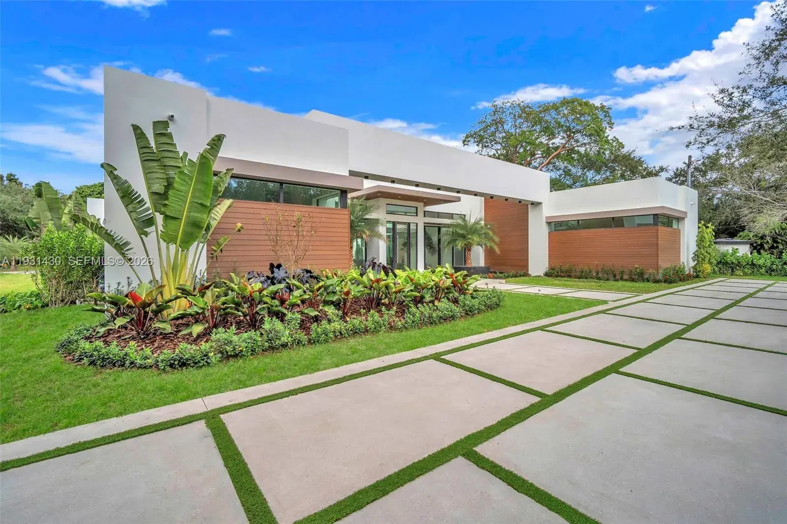 11395 SW 88th Ave, Miami FL 33176