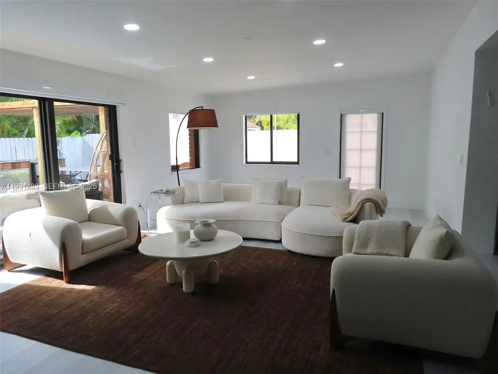 260 187th St, Sunny Isles Beach FL 33160 photo 2