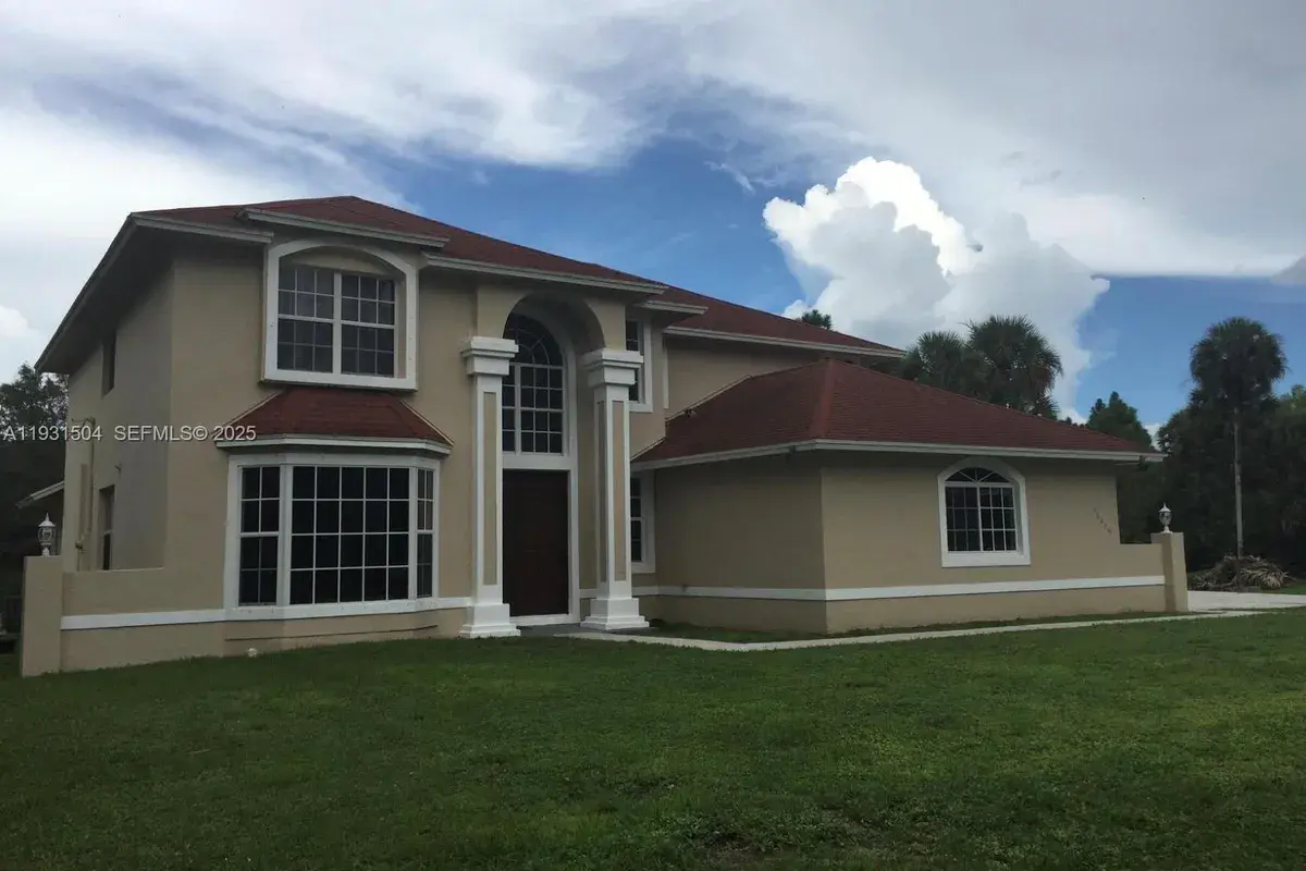 16875 N 68th St N, Loxahatchee FL 33470