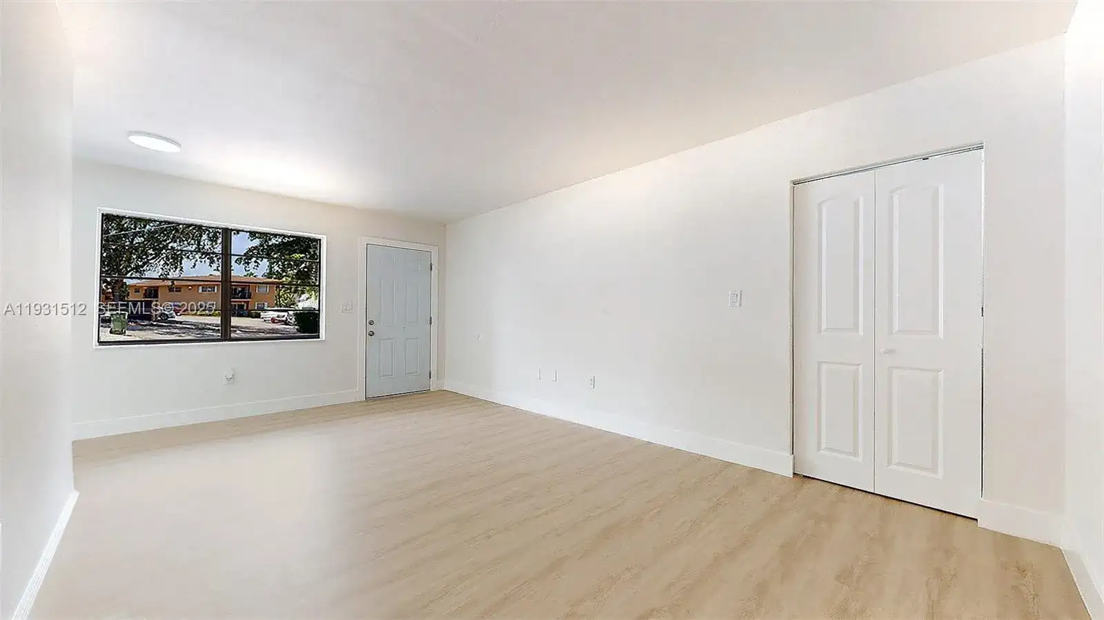 1676 W 42nd St # 1676, Hialeah FL 33012 photo 2