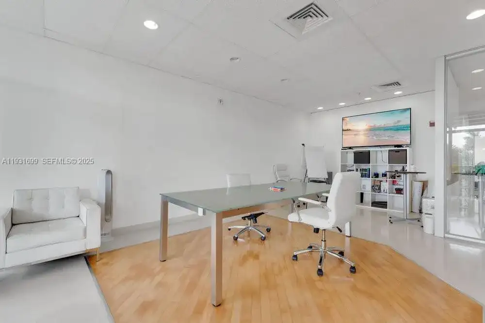 1845 Cordova Rd # 203, Fort Lauderdale FL 33316 photo 5