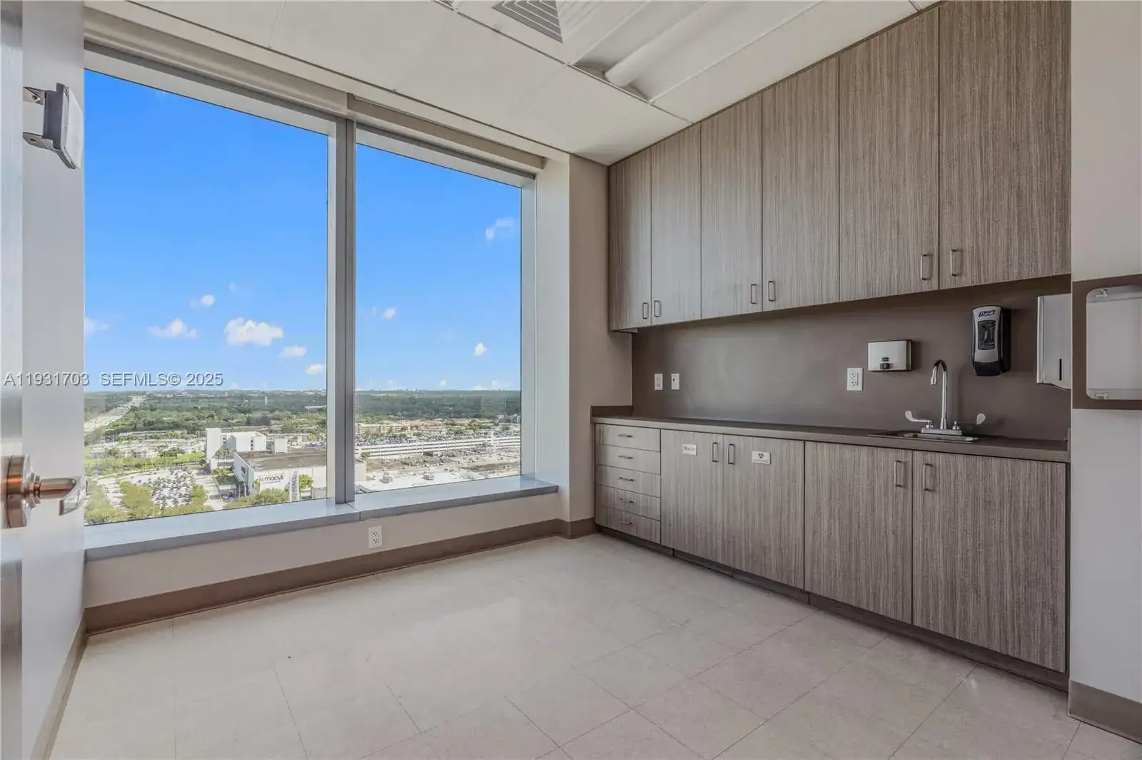 8950 SW 74th Ct # 2001, Miami FL 33156 photo 5
