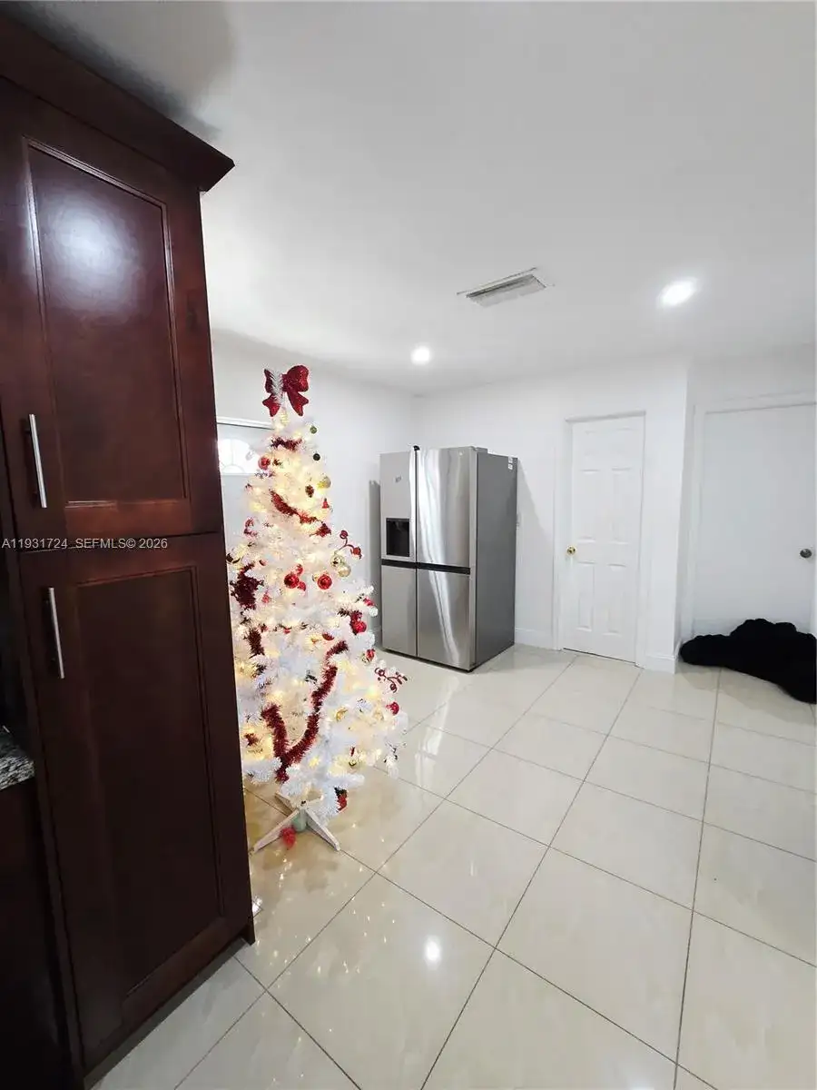 12374 SW 197th Ter, Miami FL 33177 photo 4