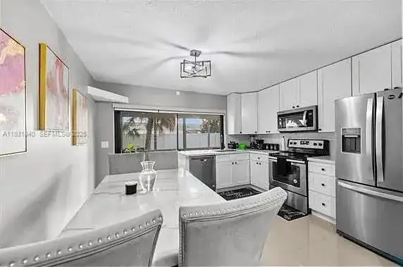 5404 NW 25th Ave, Tamarac FL 33309 photo 5