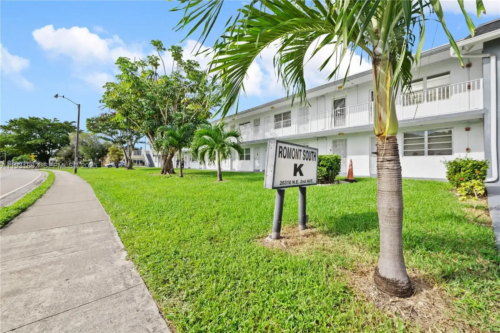 20310 NE 2nd Ave # 24, Miami Gardens FL 33179