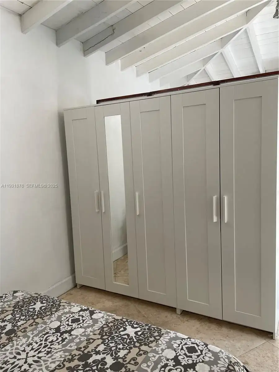 1365 Marseille Dr # 1, Miami Beach FL 33141 photo 5